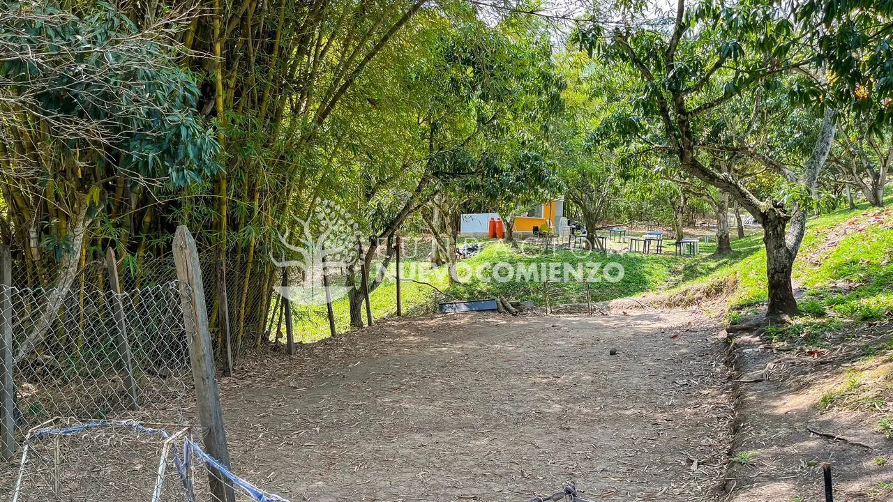 Instalaciones Sede Mesitas del Colegio — Fotografía 12 de 16